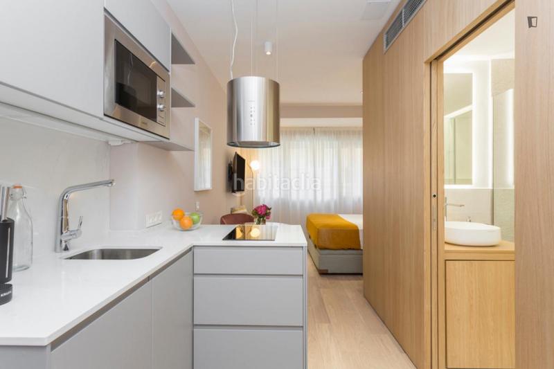 Foto d7da85da-f11a-476d-a073-6b43d8fcbc21. Alquiler estudio en Justicia-Chueca Madrid
