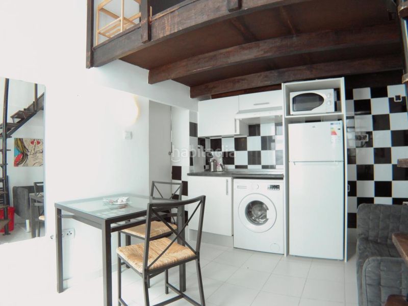 Foto 02f826af-8ccf-4c3b-ac52-9217c92a7bba. Location studio dans Valdeacederas Madrid