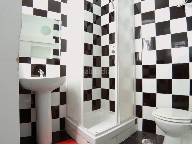 Foto 32177a0a-c3bb-4cc0-ba5a-9c6ccb74700f. Location studio dans Valdeacederas Madrid