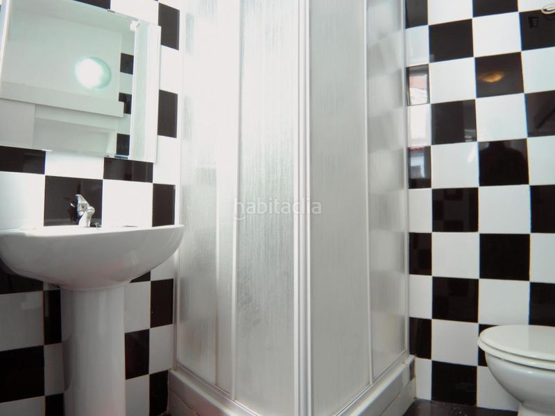 Foto 5d3b7c0a-e05b-476c-aac3-09b9c8da02c6. Location studio dans Valdeacederas Madrid