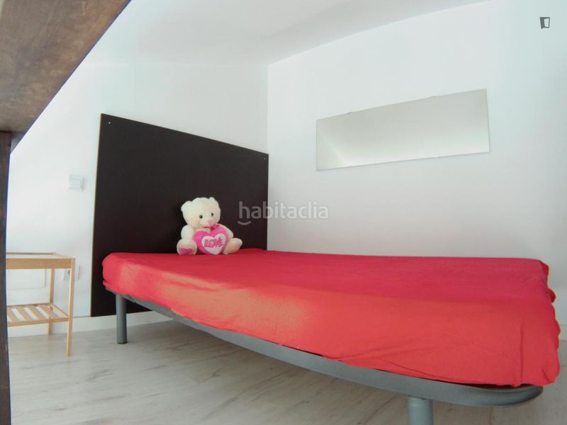 Foto 9af86a2c-51da-4dfc-8cb7-3af49cf91ff9. Location studio dans Valdeacederas Madrid