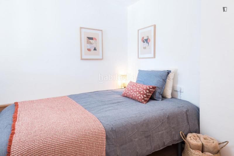 Foto 2f1daf95-511e-437d-90c3-93e773bc5a68. Affitto piccolo appartamento con riscaldamento in Barcelona