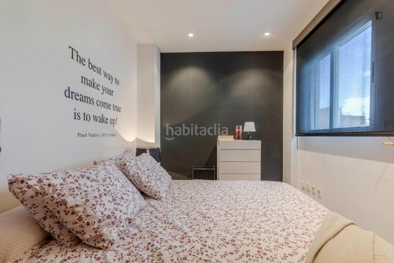 Foto 2233cfc7-9512-42fe-8bf7-d452dfd17fd5. Alquiler apartamento en Russafa Valencia