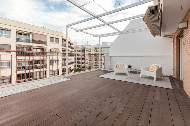 Foto 2ac3d7ea-1936-4657-a82b-cc5fb1b4b628. Alquiler apartamento en Russafa Valencia