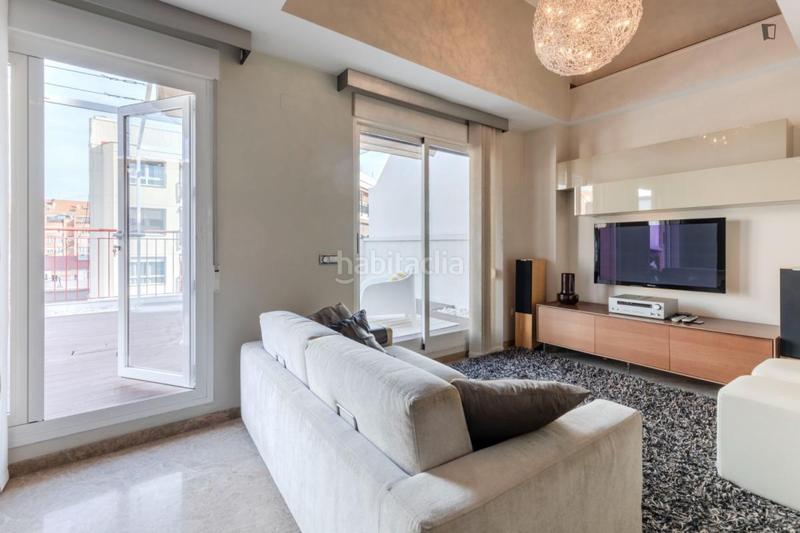 Foto 5d2ffacf-f7a6-49ef-a02c-03a80bb883b6. Alquiler apartamento en Russafa Valencia