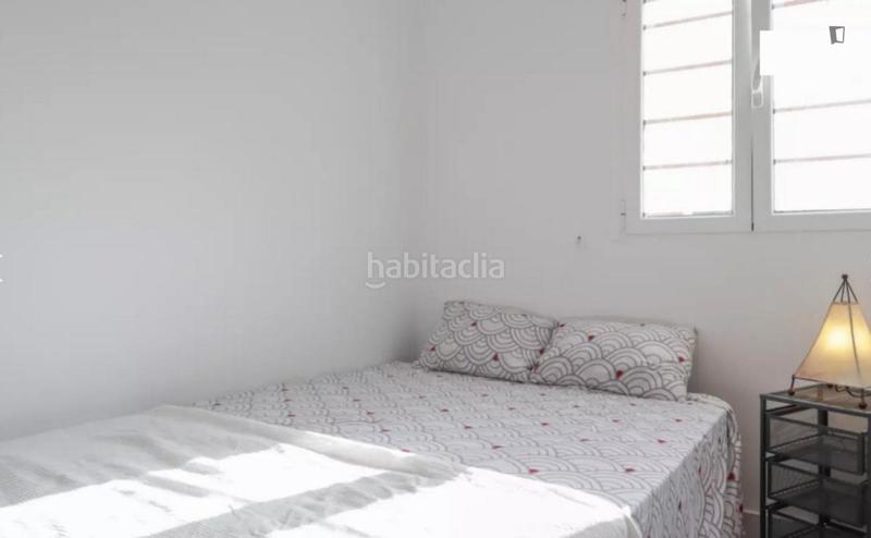 Foto 655729ae-fccb-4ac4-ab4e-d5119825a9e0. Alquiler apartamento en Valdeacederas Madrid