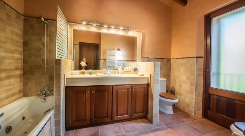 Foto 0b8984ba-91b0-45ab-a049-110b63ccdef1. Xalet amb aparcament piscina a Cala Millor Son Servera