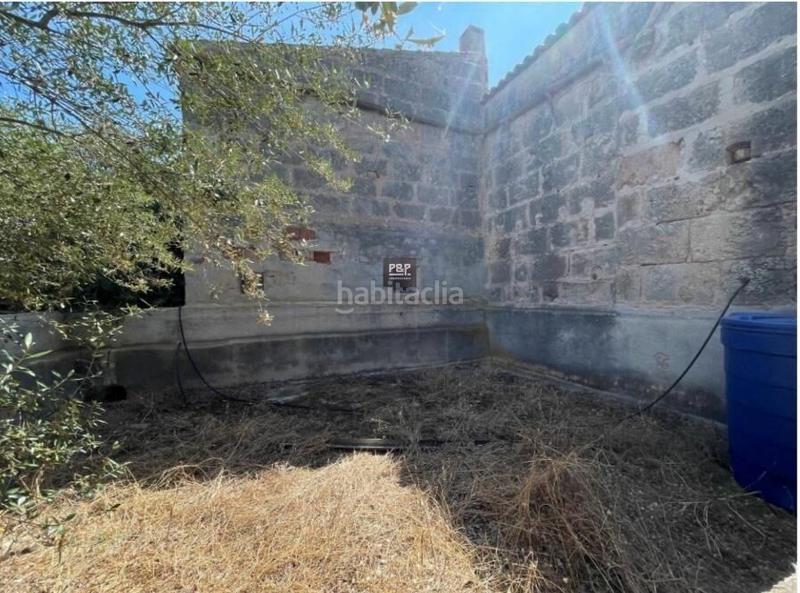 Foto a66fee9d-ac65-4d9d-a42c-f8af883a4f64. Masia a Campos