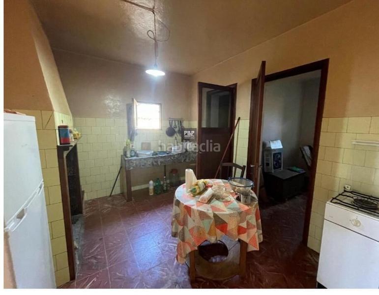 Foto c7ea9775-5cb5-4c56-b32a-77ed909c22fe. Masia a Campos