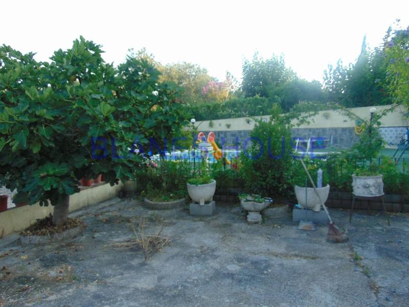 Foto 43badb4e-63be-42a4-878f-8fa80d173341. Casa amb calefacció aparcament piscina a Aiguaviva Parc Vidreres