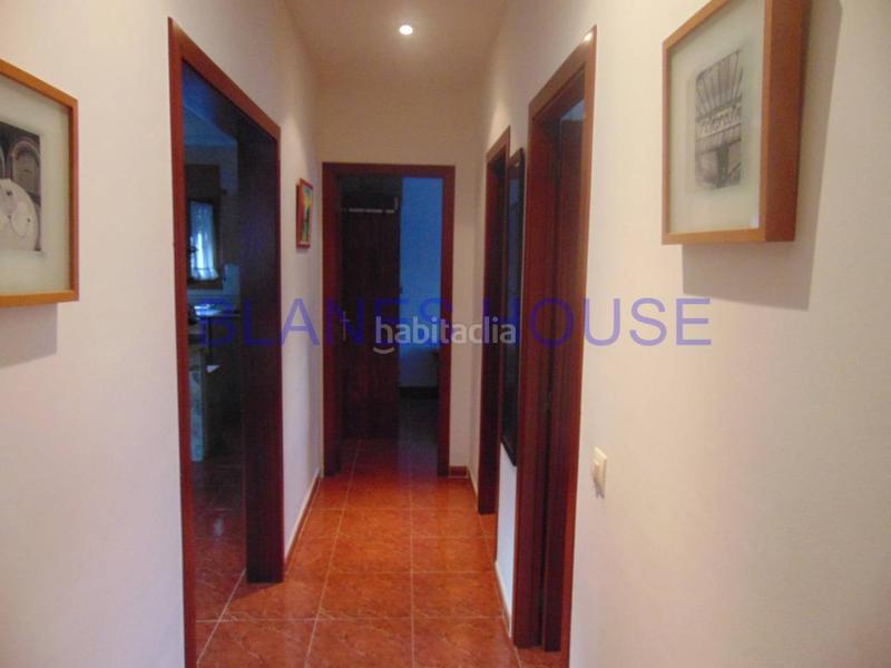 Foto 6efb85b8-246a-4a04-b145-92da185abb90. Casa amb calefacció aparcament piscina a Aiguaviva Parc Vidreres