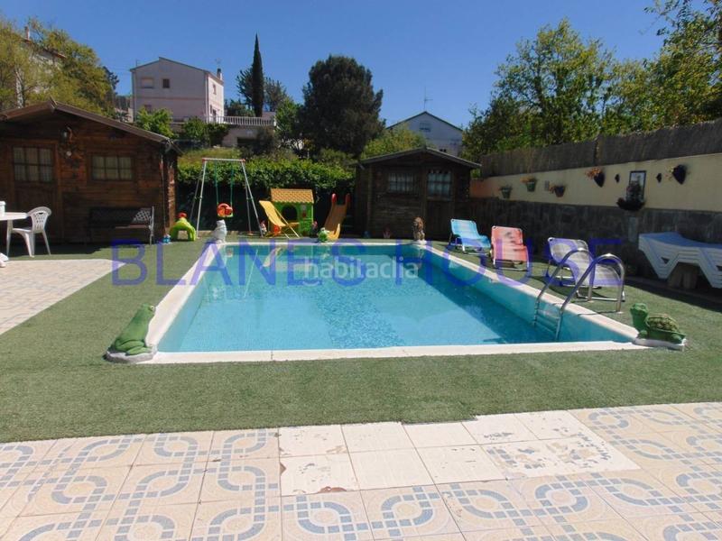 Foto bc4d5faa-9a5e-4d41-b5d3-0f918c17b589. Casa amb calefacció aparcament piscina a Aiguaviva Parc Vidreres
