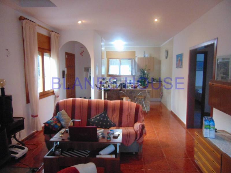 Foto fd963a81-4d51-47c5-a2d7-6e2ccd88cf07. Casa amb calefacció aparcament piscina a Aiguaviva Parc Vidreres