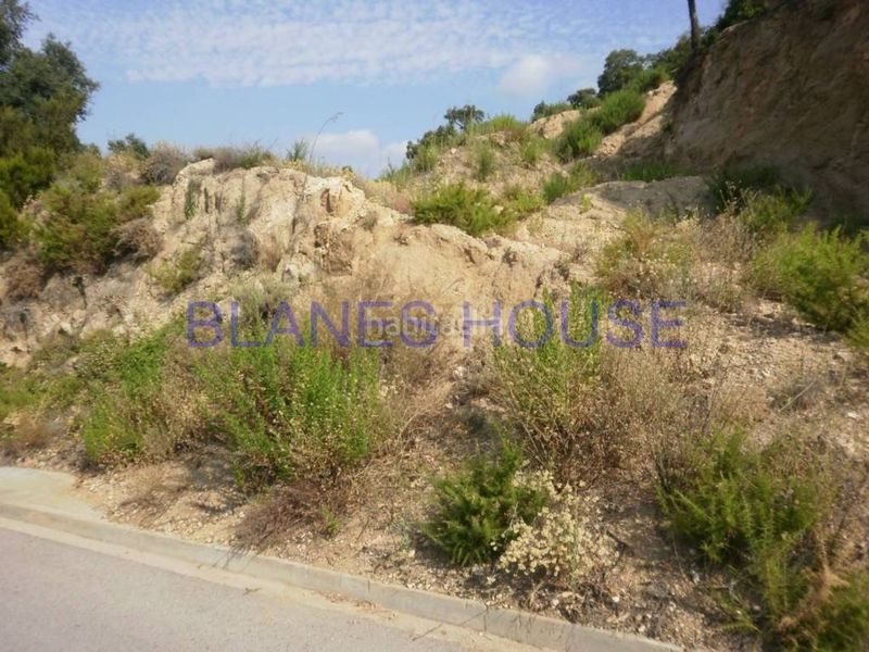 Foto b9ed30de-4343-458b-935f-c72c33862569. Terreno residencial terreno de nueva construcción en venta en Riudarenes