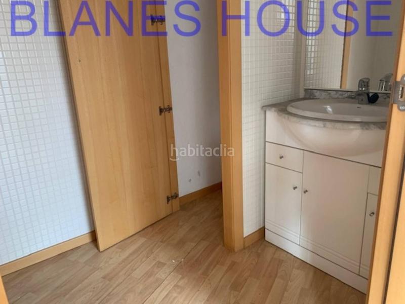 Foto 5d24b952-7c41-4be6-b65e-0732d72a6911. Local comercial  en venta en Mercat-Mas Moixa Blanes