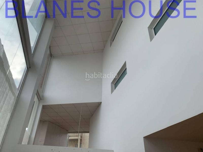 Foto 8f97d3f1-c605-4db6-86c8-592d78137bb9. Local comercial  en venta en Mercat-Mas Moixa Blanes