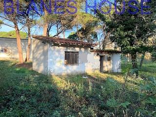 Finca rústica a Caldes de Malavella. Terreno en venta en caldes de malavella