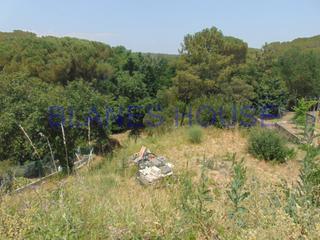Finca rústica a Niàgara Parc -Àgora Parc. Terreno de nueva construcción en venta
