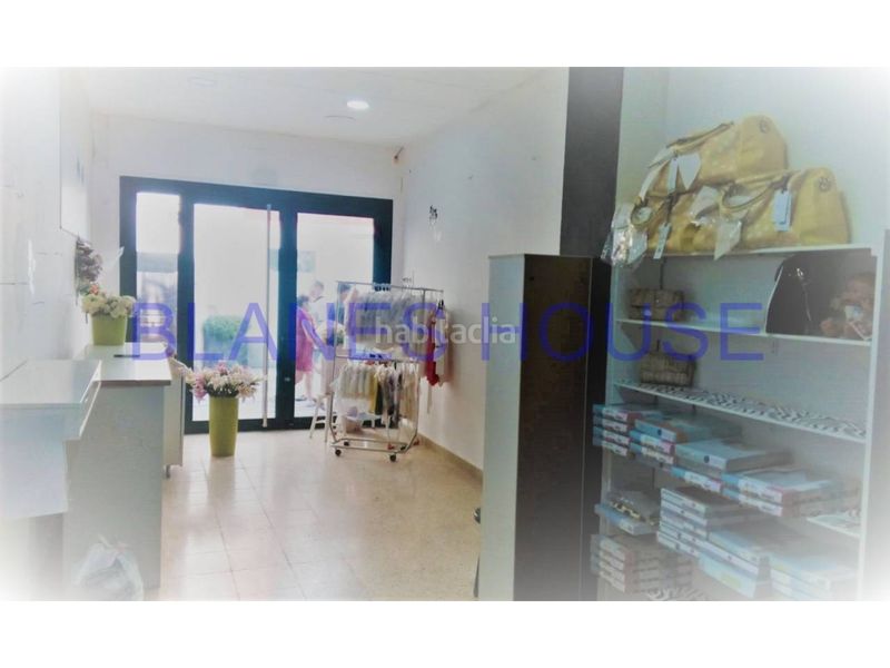 Foto 61698aa3-e522-4951-b08d-2ed91394f0b8. Local comercial a Centre Lloret de Mar