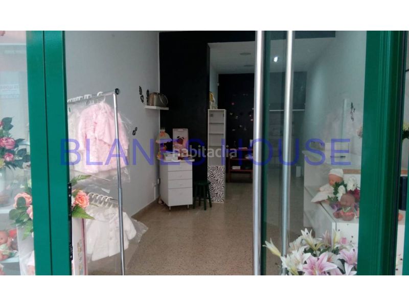 Foto b89c1538-f94e-4399-94f2-03dd218bac42. Local comercial a Centre Lloret de Mar