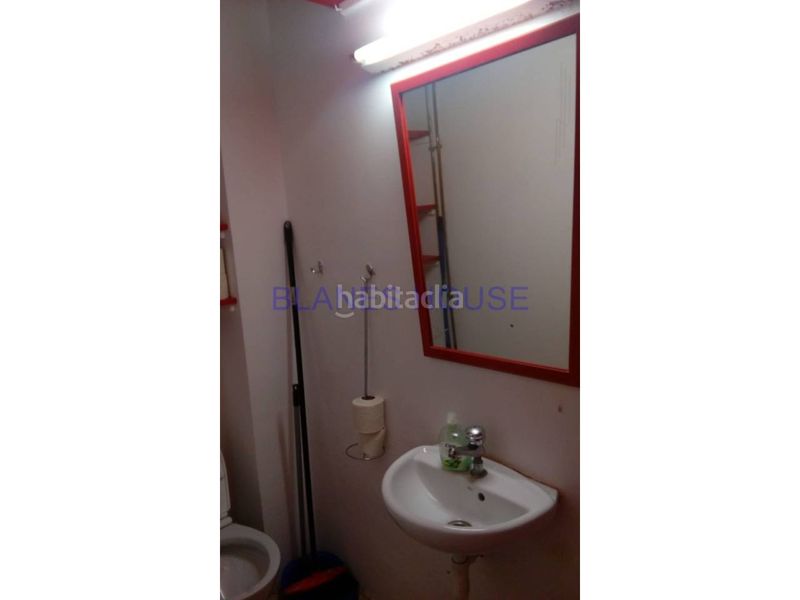 Foto 409829ed-b97c-4f52-aa75-8e828cd07ba5. Local comercial a Centre Lloret de Mar