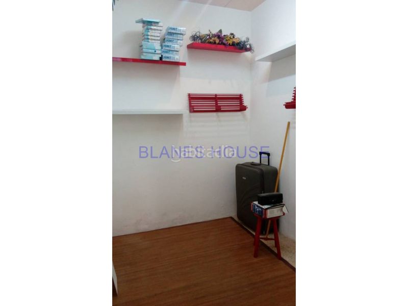 Foto 6498ebfd-e6db-4acc-82f8-f7bb2244ebaa. Local comercial a Centre Lloret de Mar