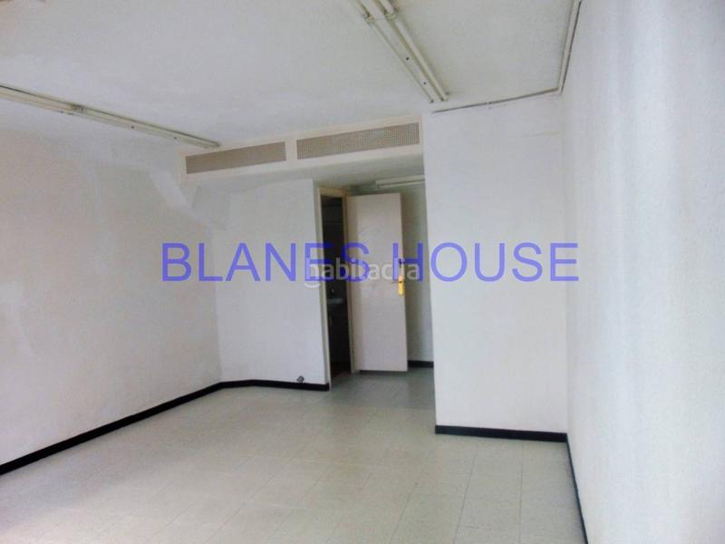 Foto 6da9d254-fb81-4bec-95bc-155c7519fc2a. Edificio in Centre Lloret de Mar