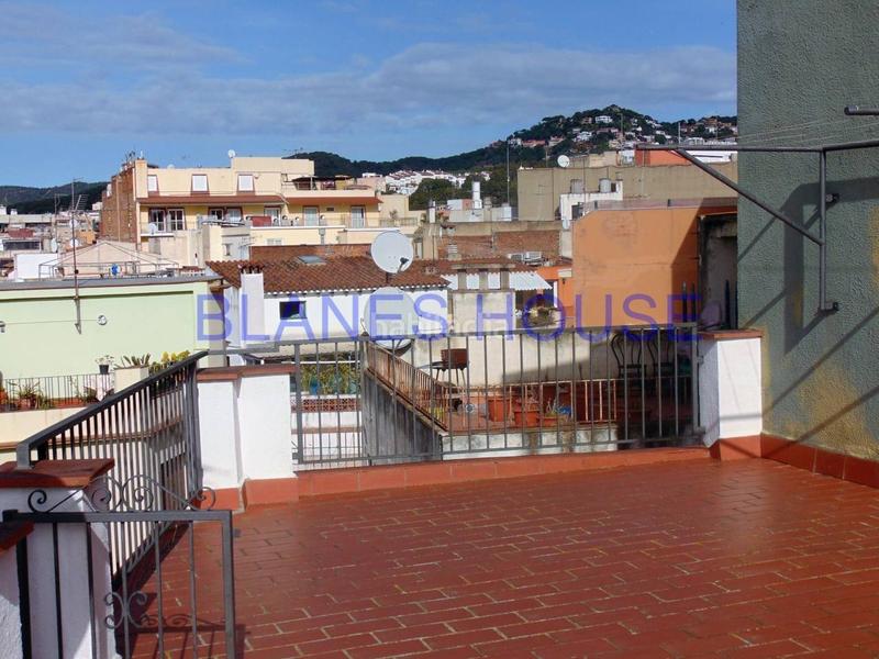 Foto 6dd63864-febe-4e8b-808e-652fca6e2614. Edificio in Centre Lloret de Mar