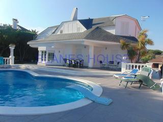 Casa a Residencial Blanes - Vistamar. Villa en venta