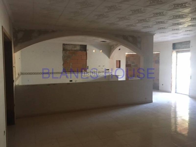 Foto 0fb4266d-f1b8-4031-8b67-52a78d351149. Haus mit parking pool in La Goba Vidreres