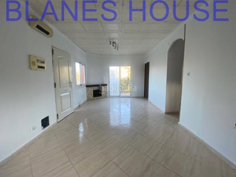 Foto ab826196-0a26-4785-aa6b-52f5eb1eaf7e. Casa con piscina in Aiguaviva Parc Vidreres