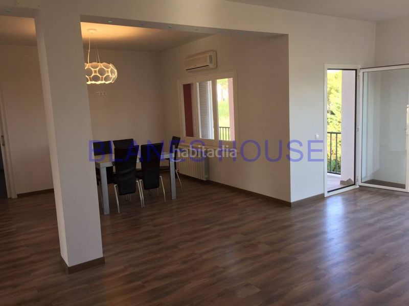 Foto e33c13c4-bac5-43c0-a802-13f519a86cb1. Casa con riscaldamento parcheggio in Centre Lloret de Mar