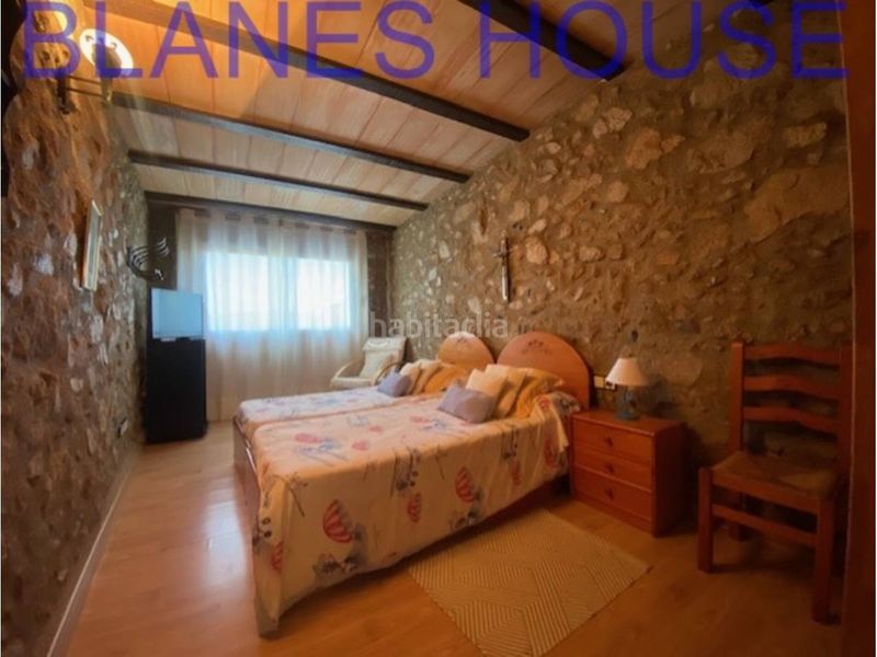 Foto a752ca8b-b2d4-4b75-bcf3-1631a54912bd. Casa adossada amb calefacció a Palafolls
