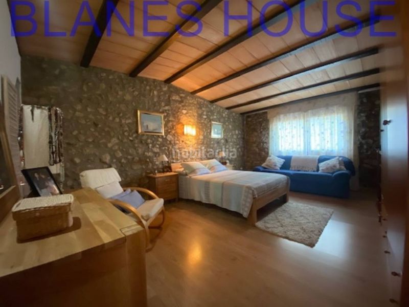 Foto df882f6b-262a-4237-a1d9-1c62f855085c. Casa adossada amb calefacció a Palafolls