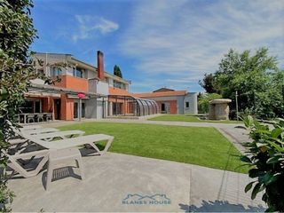Haus in Cassà de la Selva. Casa en venta en cassà de la selva