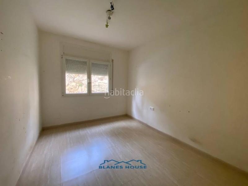 Foto d0952ea7-99c3-41e5-b1bf-1690cc1dc0b4. Maison avec parking dans Residencial Park Maçanet de la Selva