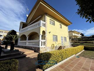 Casa a Cap de begur 0. Casa en venta en maçanet de la selva