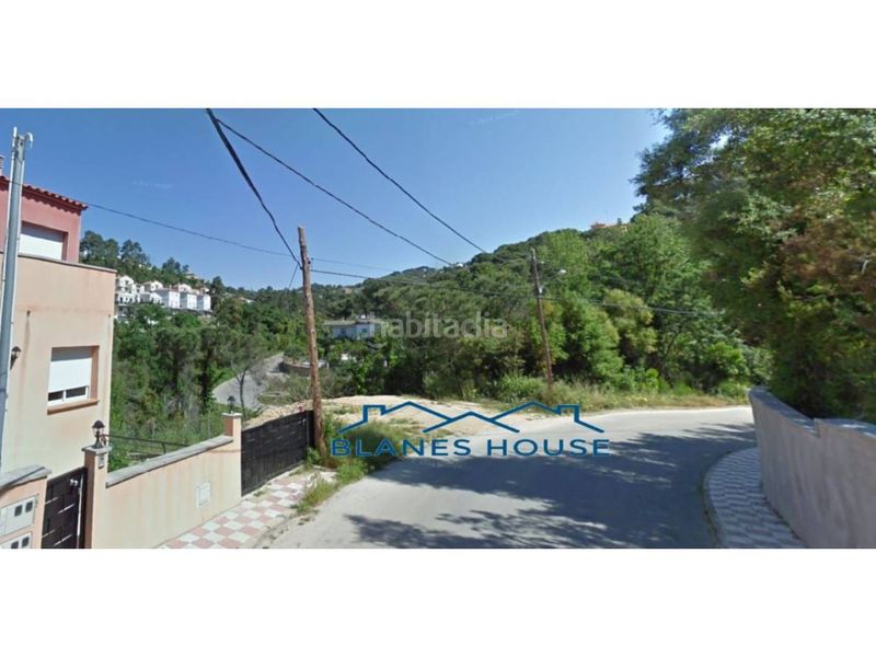 Foto 350d692a-d07a-4441-8952-6b665412c4b3. Casa amb aparcament a Aiguaviva Parc Vidreres