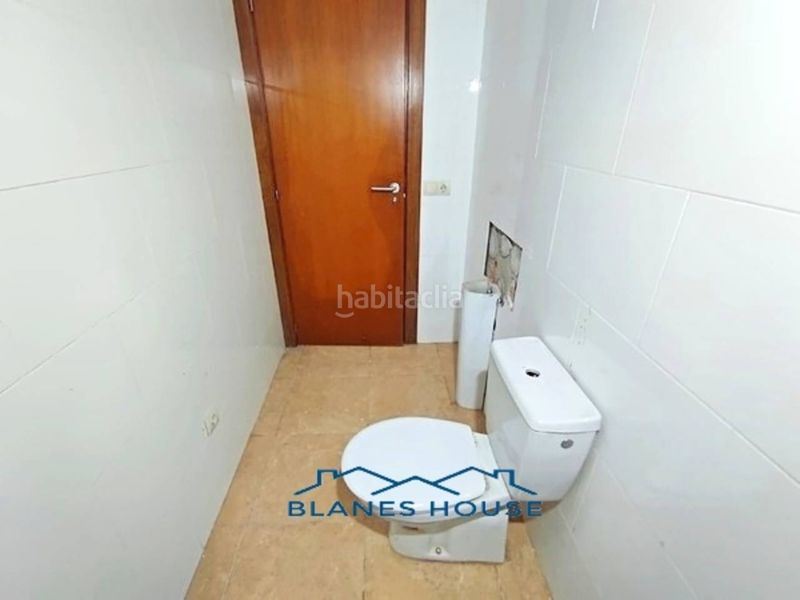 Foto 517aa189-8745-4fdb-a45b-98239d669f4f. Casa amb aparcament a Aiguaviva Parc Vidreres