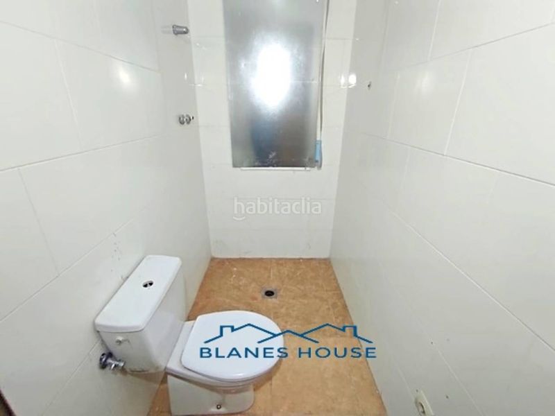 Foto f68933a8-069d-4881-be20-e202b8dc3d12. Casa amb aparcament a Aiguaviva Parc Vidreres