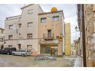Casa a La petita 0. Casa en venta en caldes de malavella