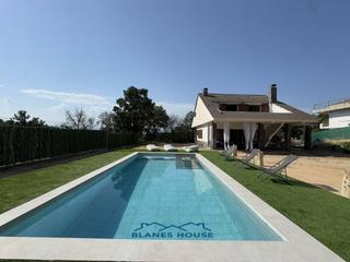 Maison à Ronda paradis 0. Casa en venta en vidreres