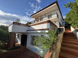 Maison  La selva 0. Casa en venta en maçanet de la selva