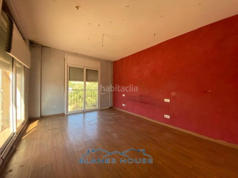 Foto 6a25f108-bf68-440b-bfff-ab00fcc0e960. Piso en francoli 4 piso en venta en Mont Ferrant-Joan Carles I Blanes