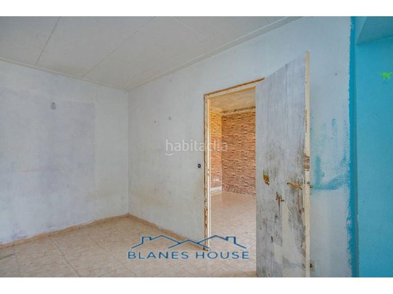 Foto 51262e5c-42fb-4854-b499-cc9d3f37b988. Apartment in juan carlos i 15 in Mont Ferrant-Joan Carles I Blanes