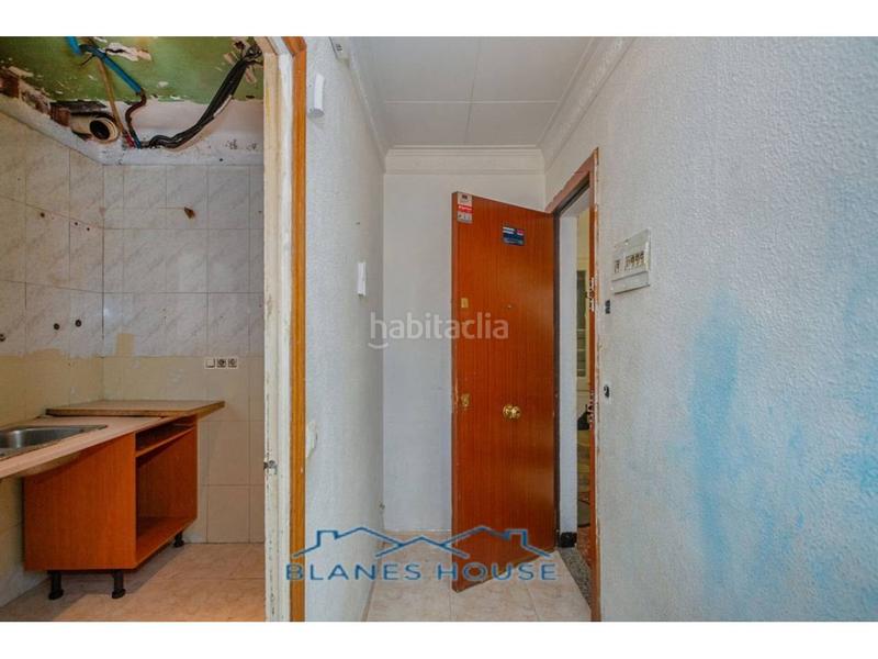 Foto 636a9d70-1bcb-4c6d-bb2a-cf30278642b2. Apartment in juan carlos i 15 in Mont Ferrant-Joan Carles I Blanes