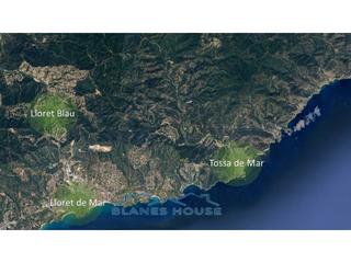 Wohngrundstück in De la manzanales glans 42. Parcela en venta en urbanitzacions del nord