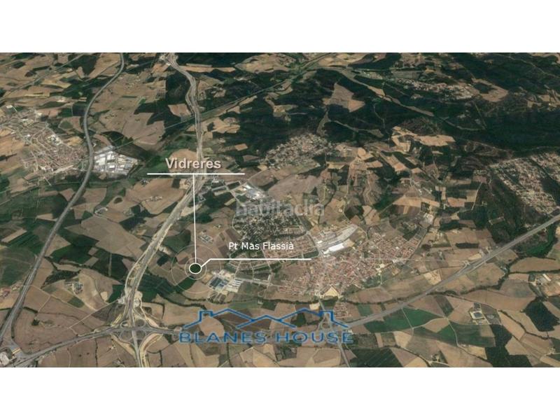 Foto d00c5b56-dad7-4fd4-bb34-be98d7339be1. Propriété dans mas flassià/pp " sus-2 escola salvador espriu sudo s/n dans Vidreres