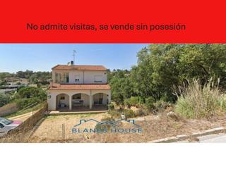 Xalet a Begonia 15. Chalet en venta en vidreres