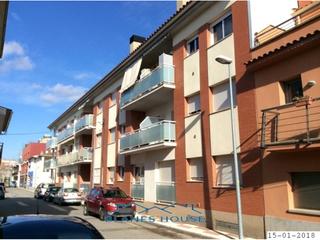 Etagenwohnung  Mestral - pla de la font 38. Piso en venta en vidreres